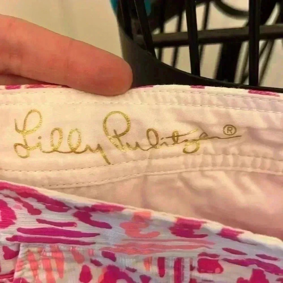 Lilly Pulitzer The Liana Short Magenta Tons of Fun-Sz 2 - Picture 2 of 6